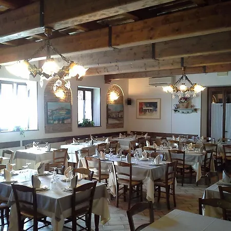 Farm stay Agriturismo La Grotta